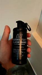 How Do You Use a Flashbang in Warzone?
