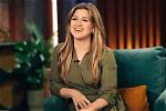 How Old Was Kelly Clarkson When She Was on American Idol?